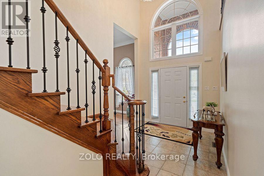 42 VINIFERA DRIVE - 6