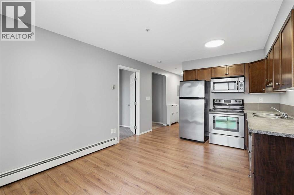 #310 3 Broadway Rise - 8