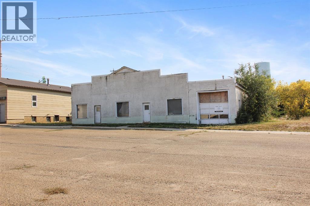 5019 52 Avenue - photo 4