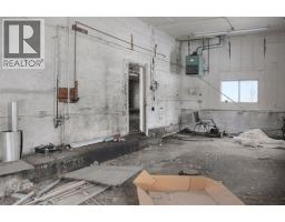 5019 52 Avenue, Viking, AB T0B4N0 Photo 11