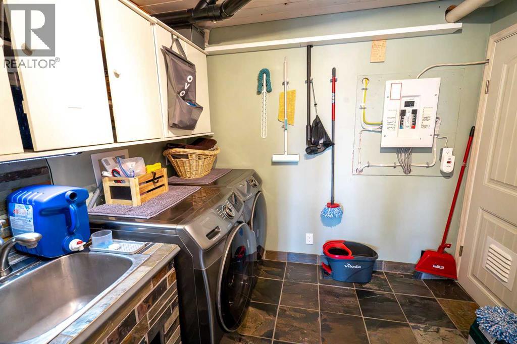 Main floor Laundry