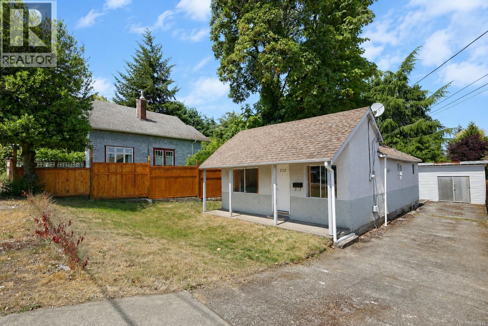 710 Fitzwilliam St - 19