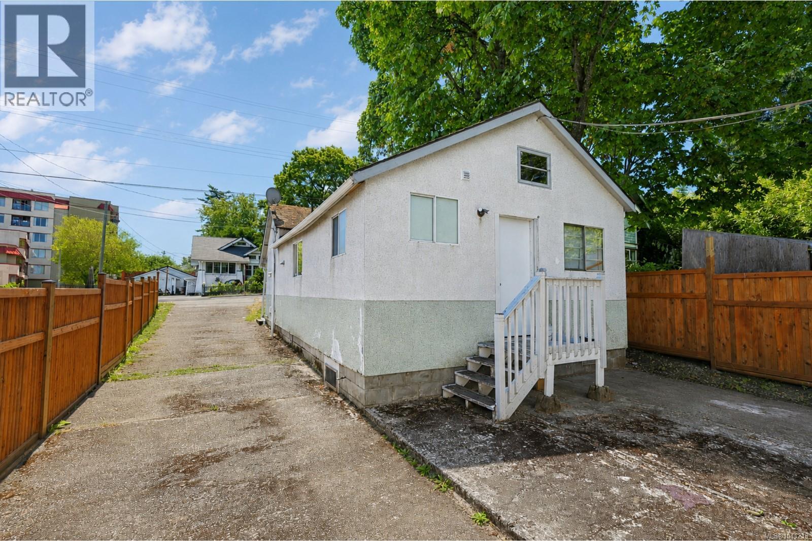 710 Fitzwilliam St - 21