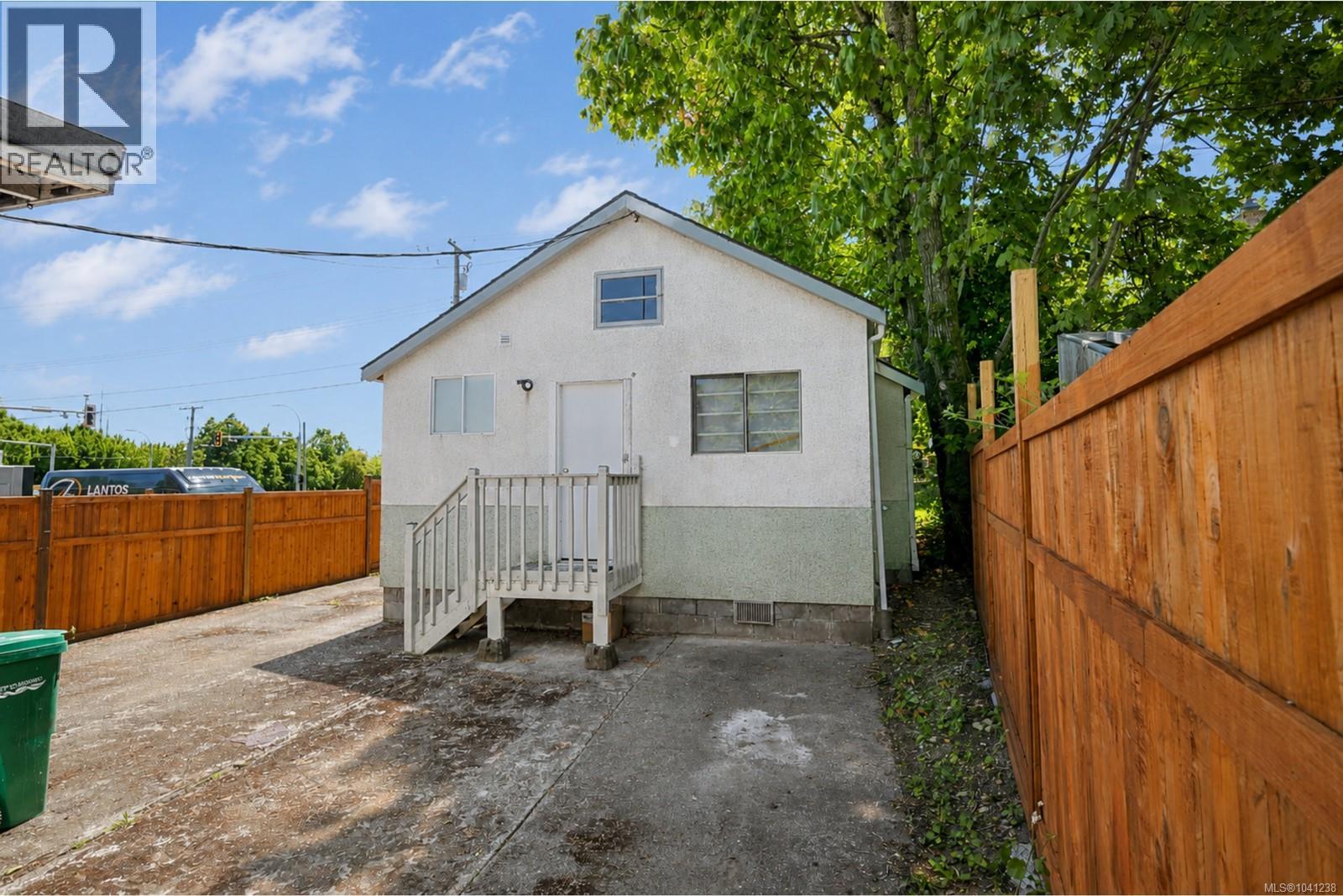 710 Fitzwilliam St - 22