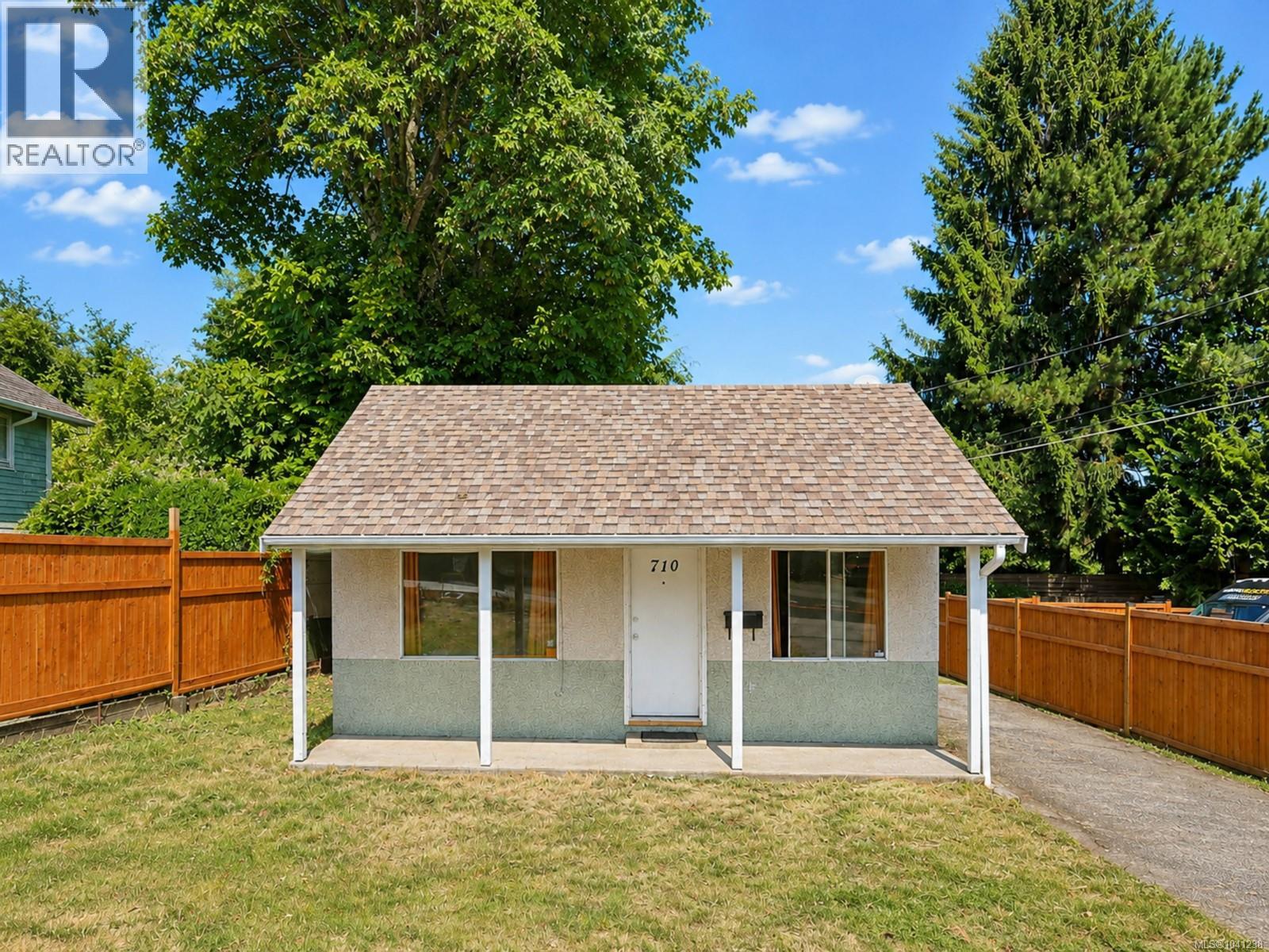 710 Fitzwilliam St - 26