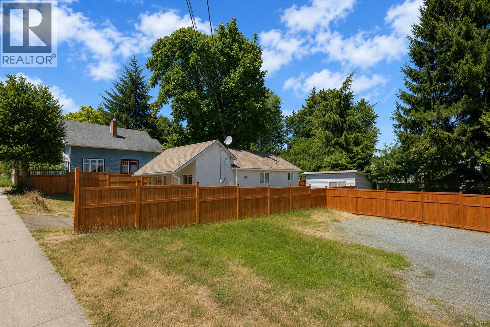 710 Fitzwilliam St - 4