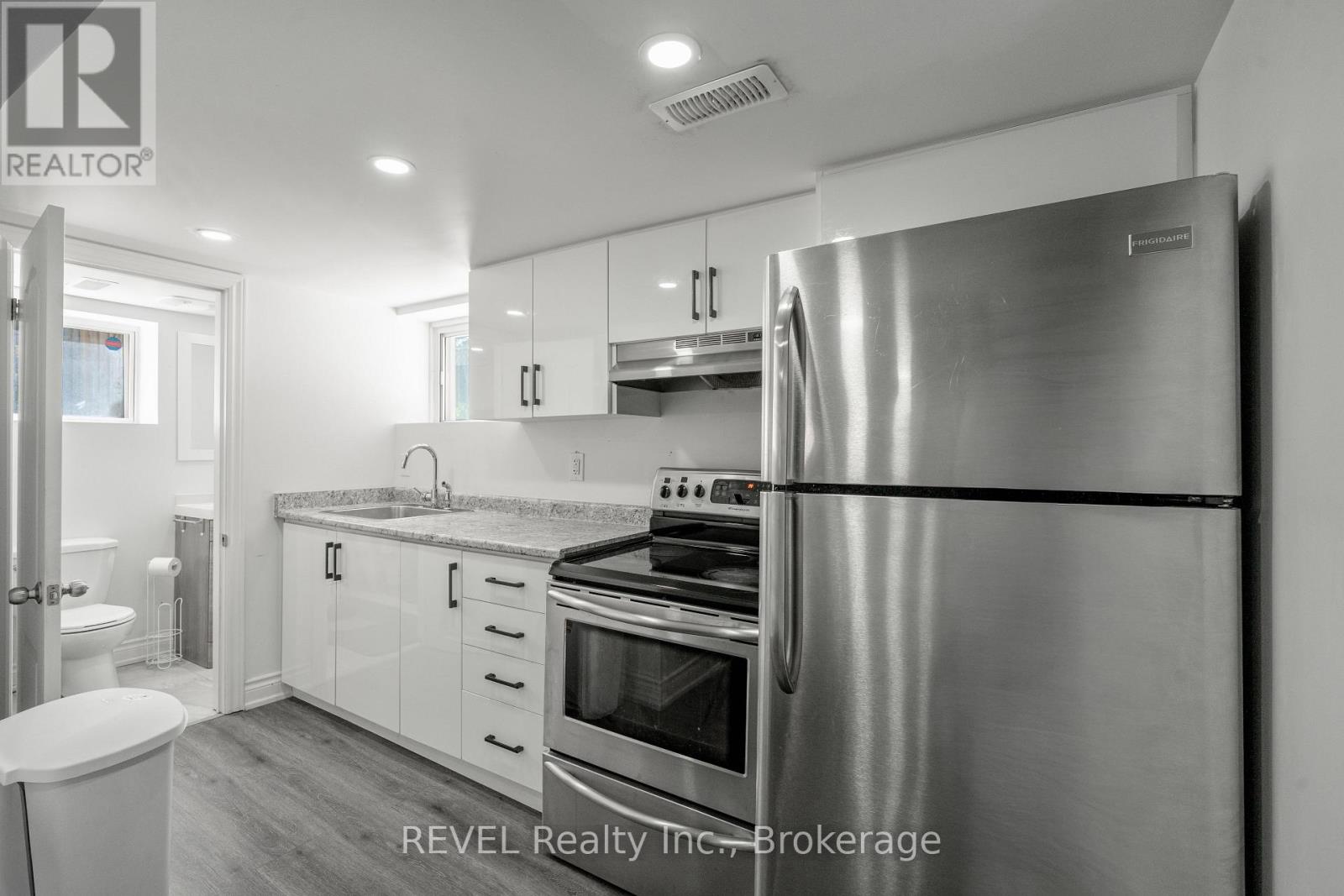 4830 FOURTH AVENUE - 18