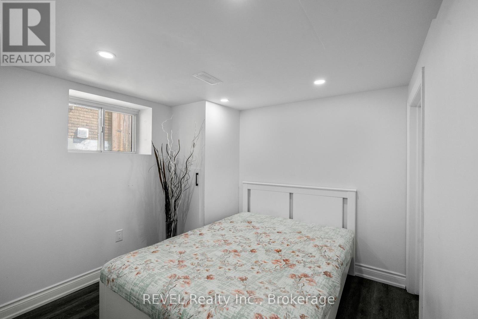 4830 FOURTH AVENUE - 20