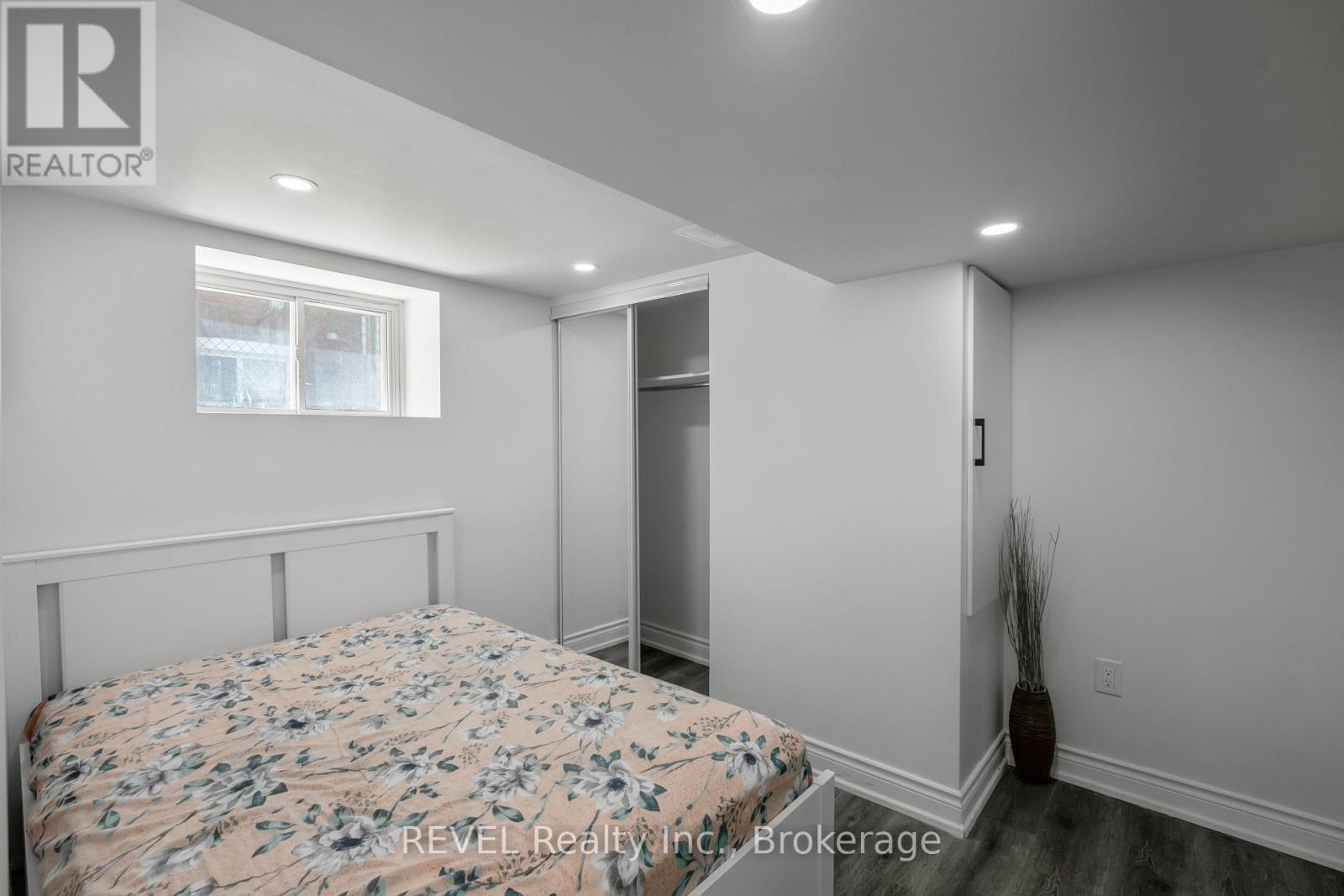 4830 FOURTH AVENUE - 21