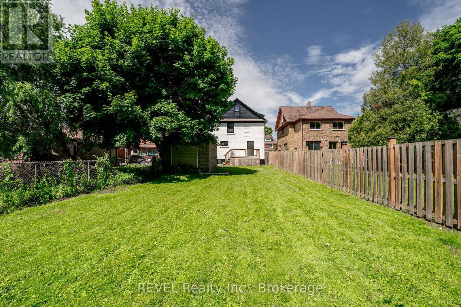 4830 FOURTH AVENUE - 23