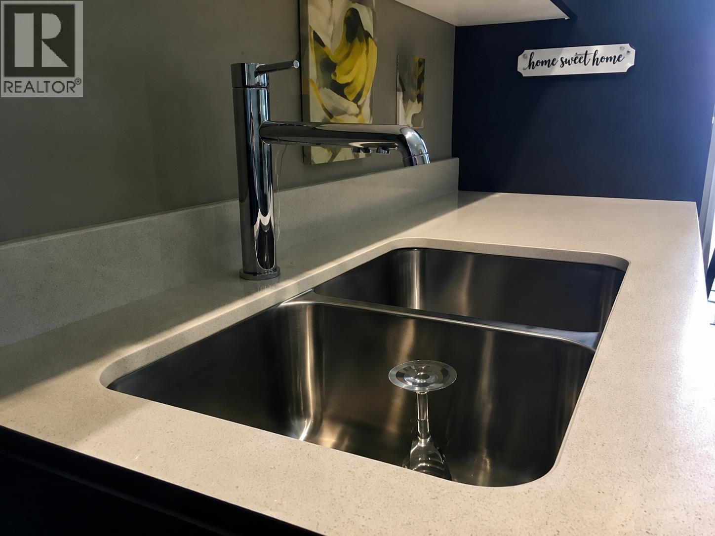 #435 925 Leon Avenue - 6