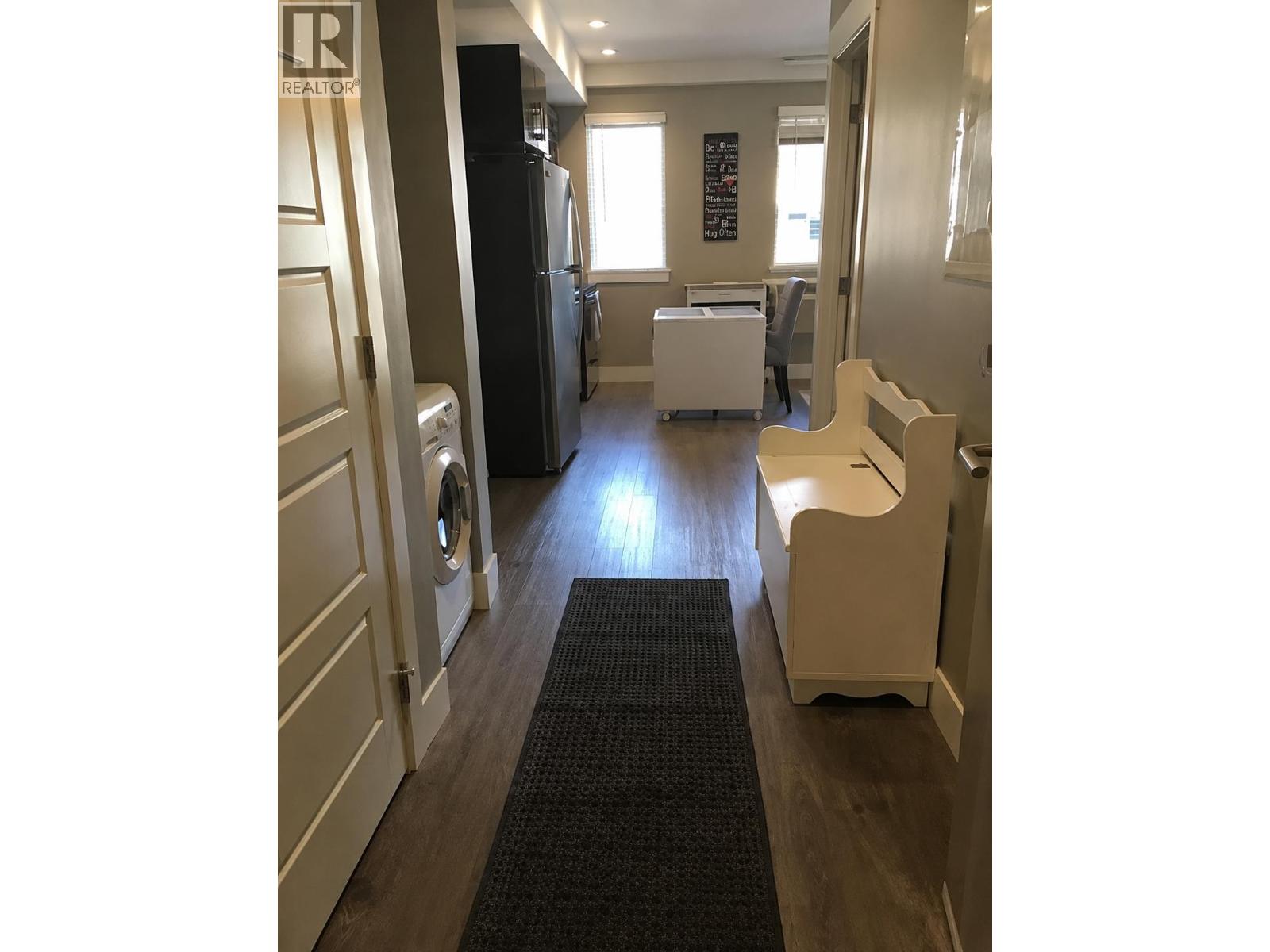 #435 925 Leon Avenue - 15