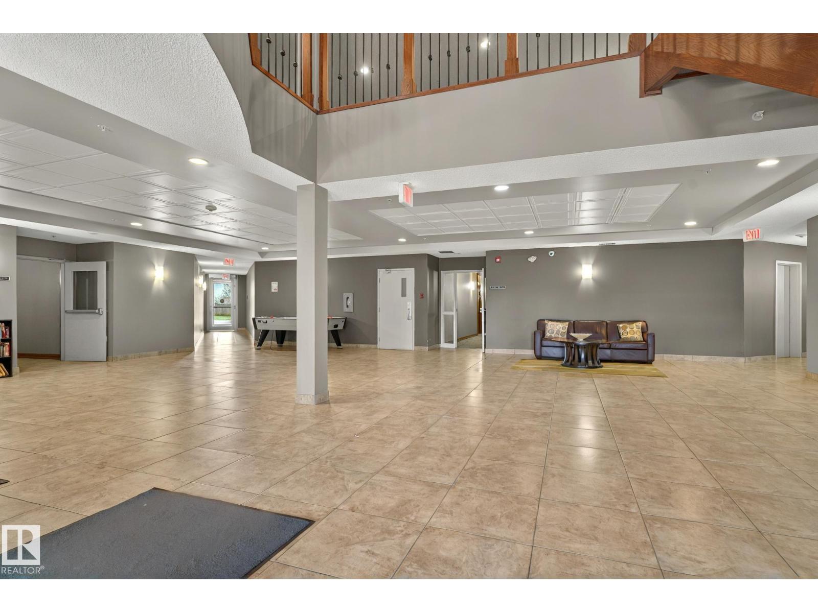 #104 263 MACEWAN RD SW - 18