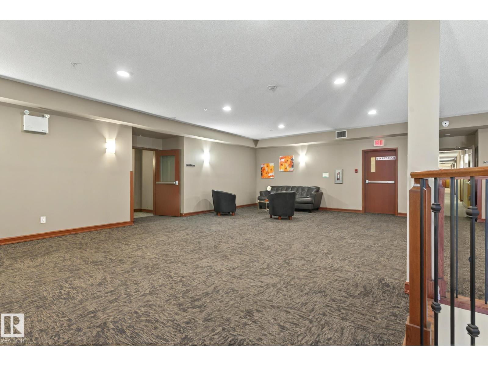 #104 263 MACEWAN RD SW - 21