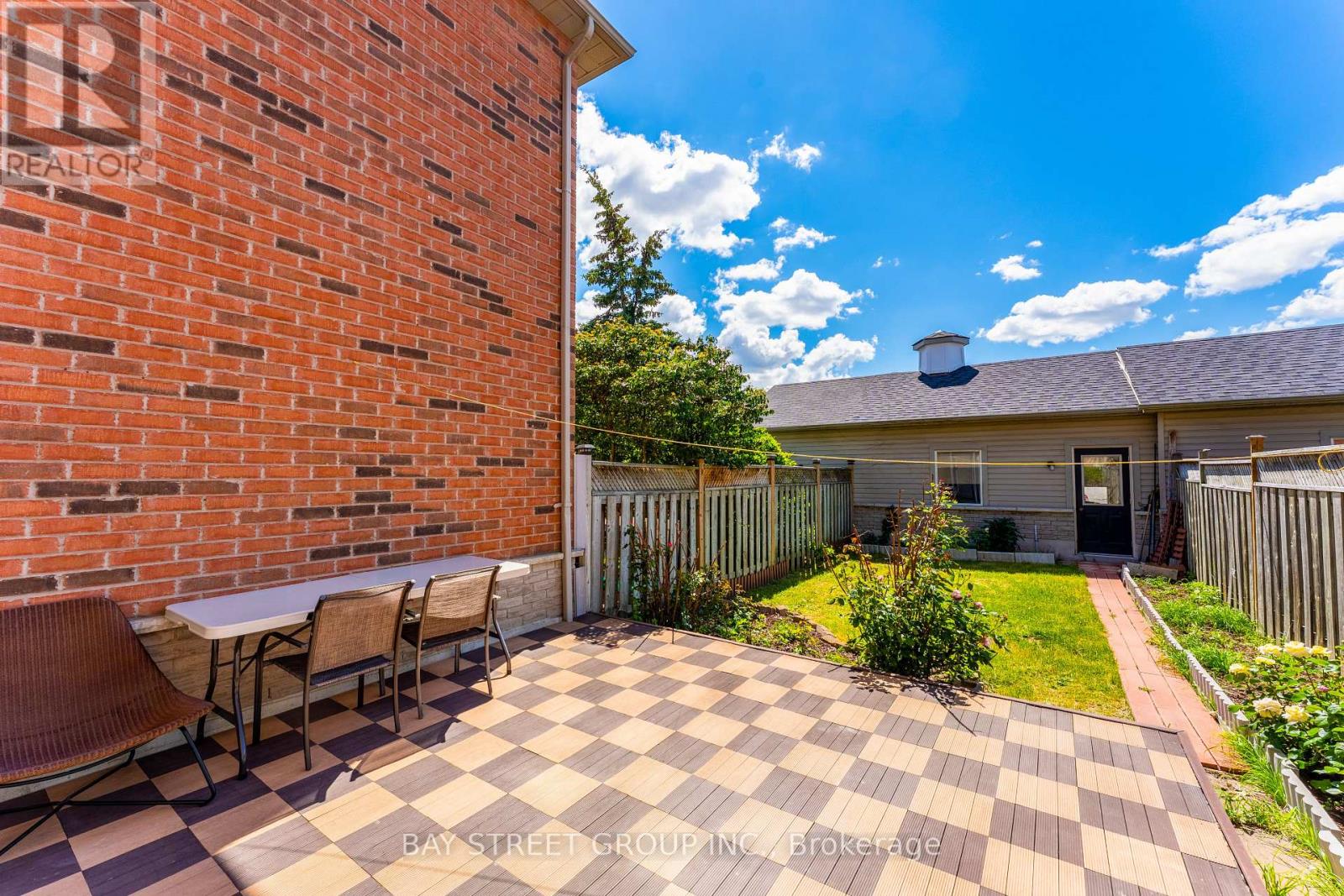 122 WALKERVILLE ROAD - 31