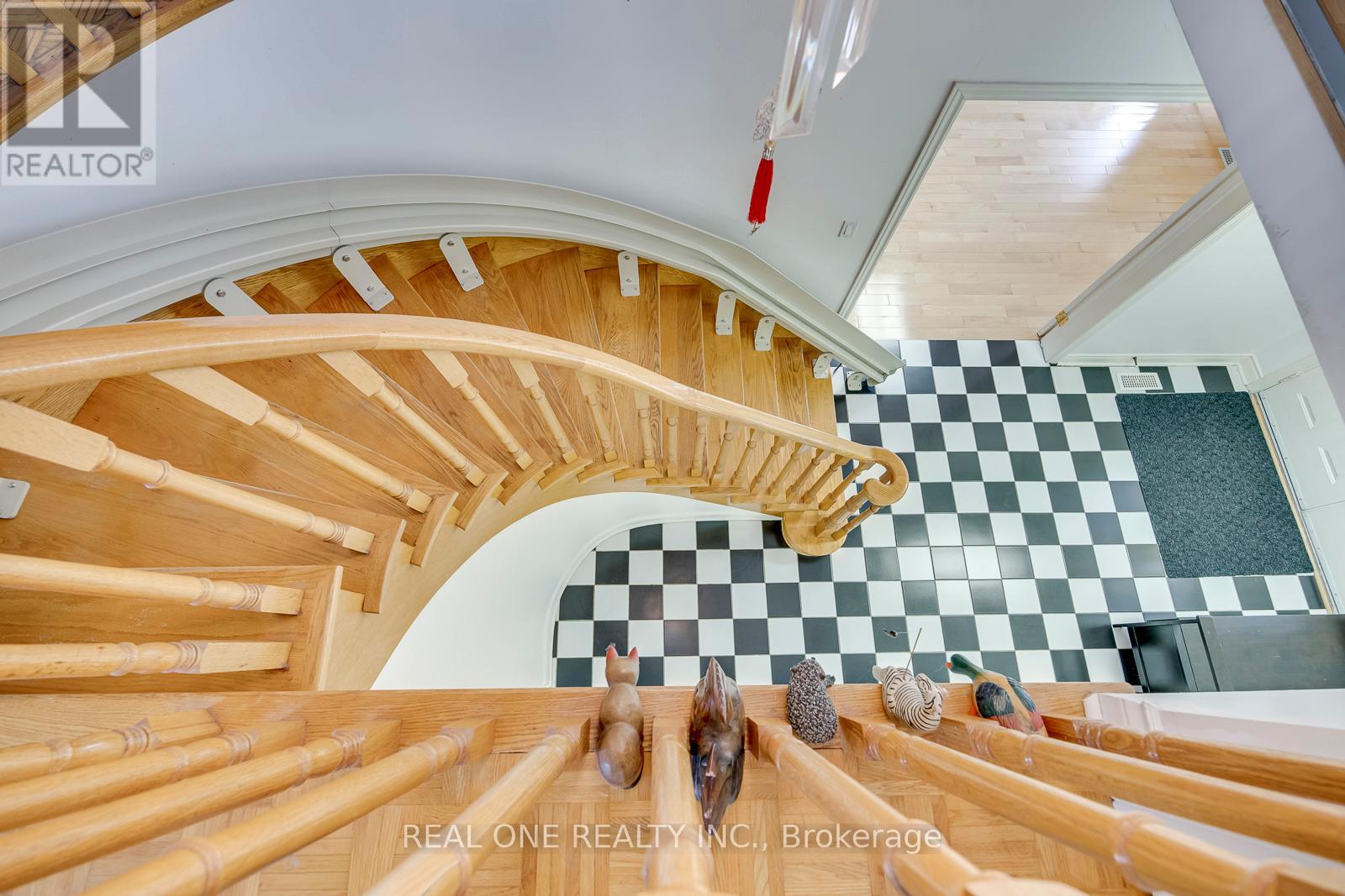 71 STOCK AVENUE - 22