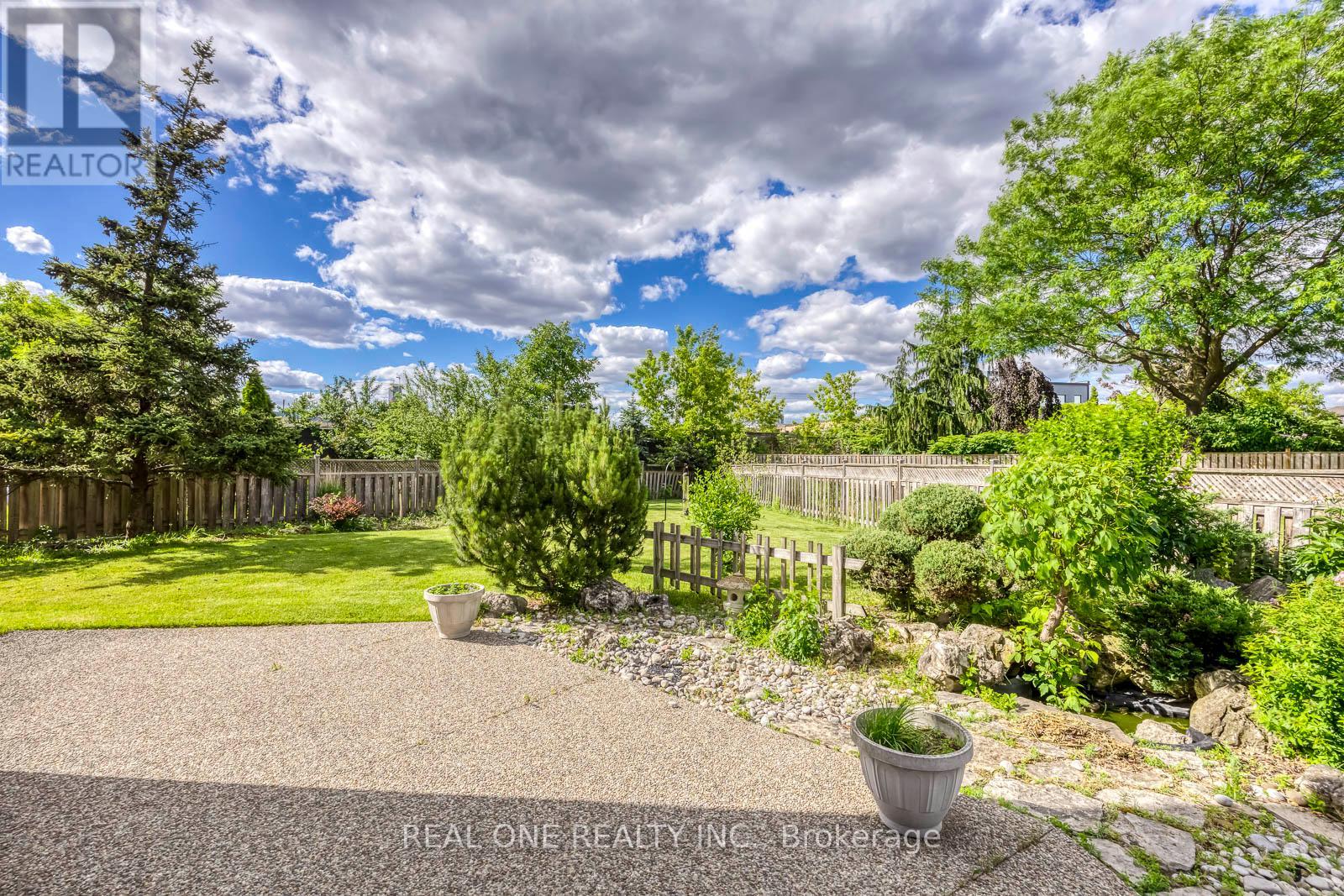 71 STOCK AVENUE - 48