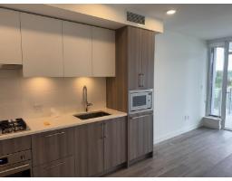 1108 9675 King George Boulevard, Surrey, BC V3T2V3 Photo 9