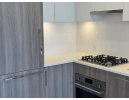 1108 9675 King George Boulevard, Surrey, BC V3T2V3 Photo 8