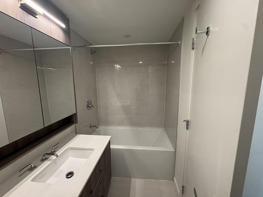 1 Bed, 1 Bath House for Sale in Surrey – 1108 9675 KING GEORGE BOULEVARD, Surrey – MLS# R3138884 - Image 10