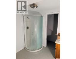 706 3rd Street E, Shaunavon, SK S0N2M0 Photo 30