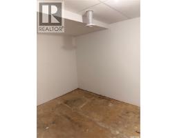 706 3rd Street E, Shaunavon, SK S0N2M0 Photo 35