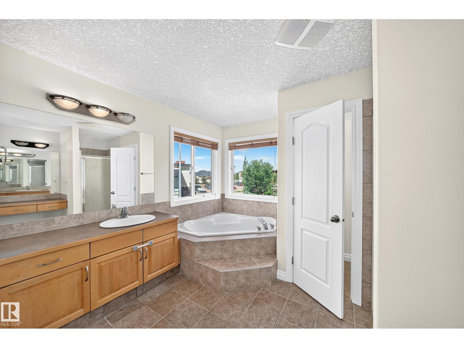 16616 70 ST NW NW - 26