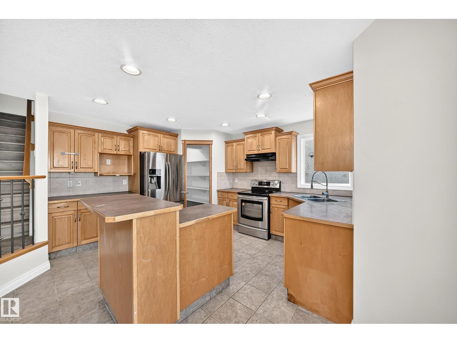 16616 70 ST NW NW - 8