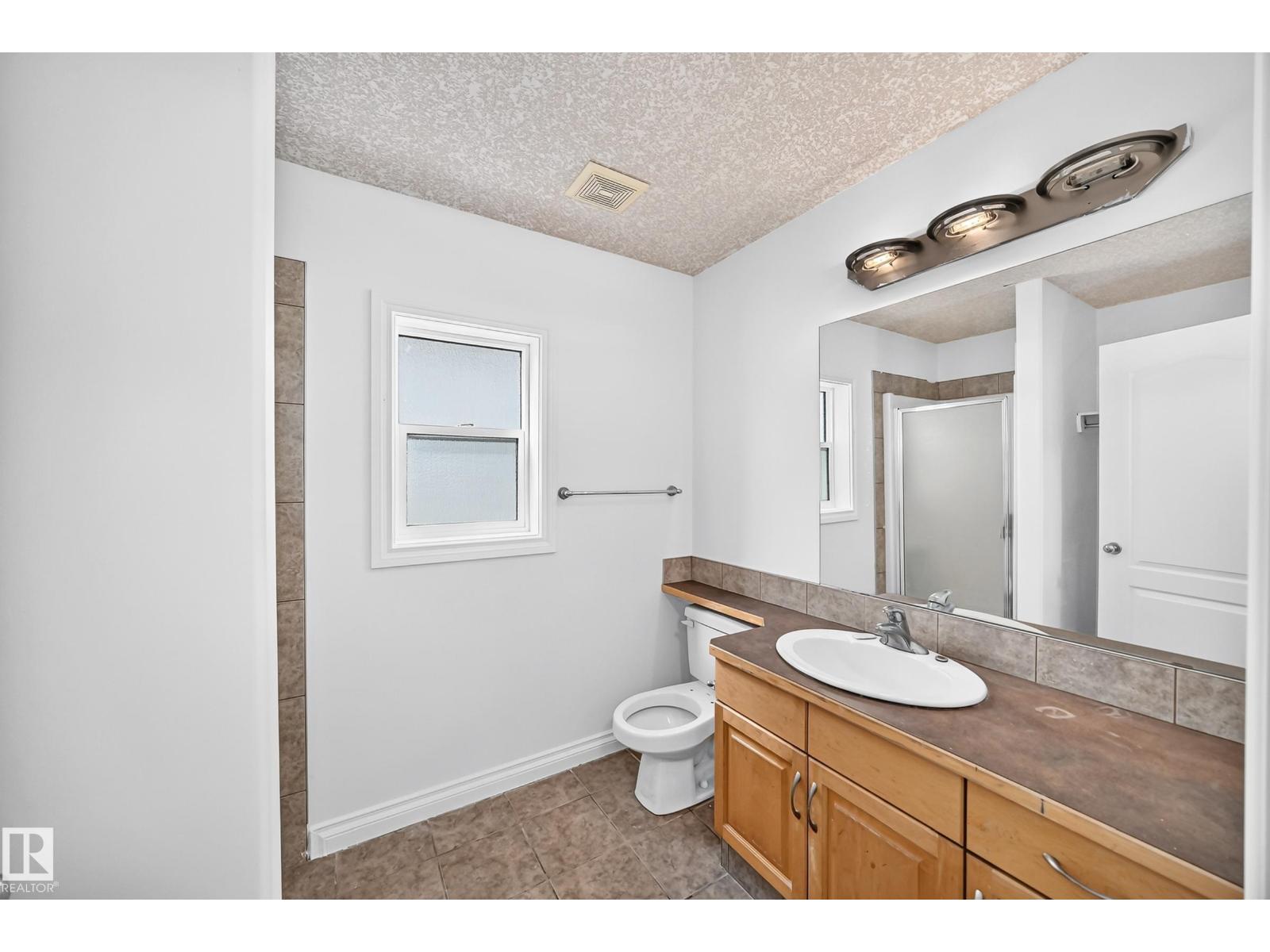 16616 70 ST NW NW - 40