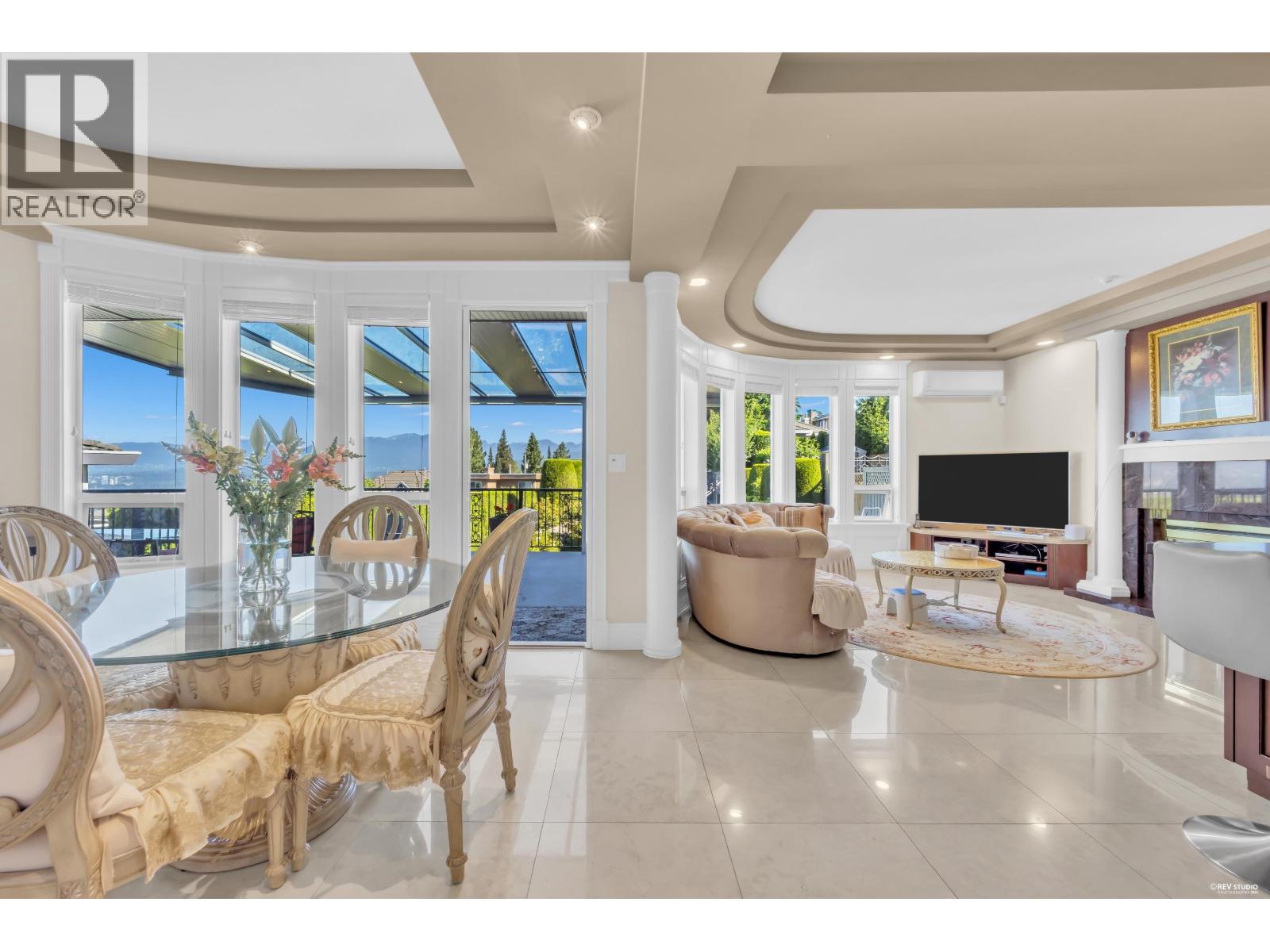 7173 RIDGEVIEW DRIVE, Burnaby