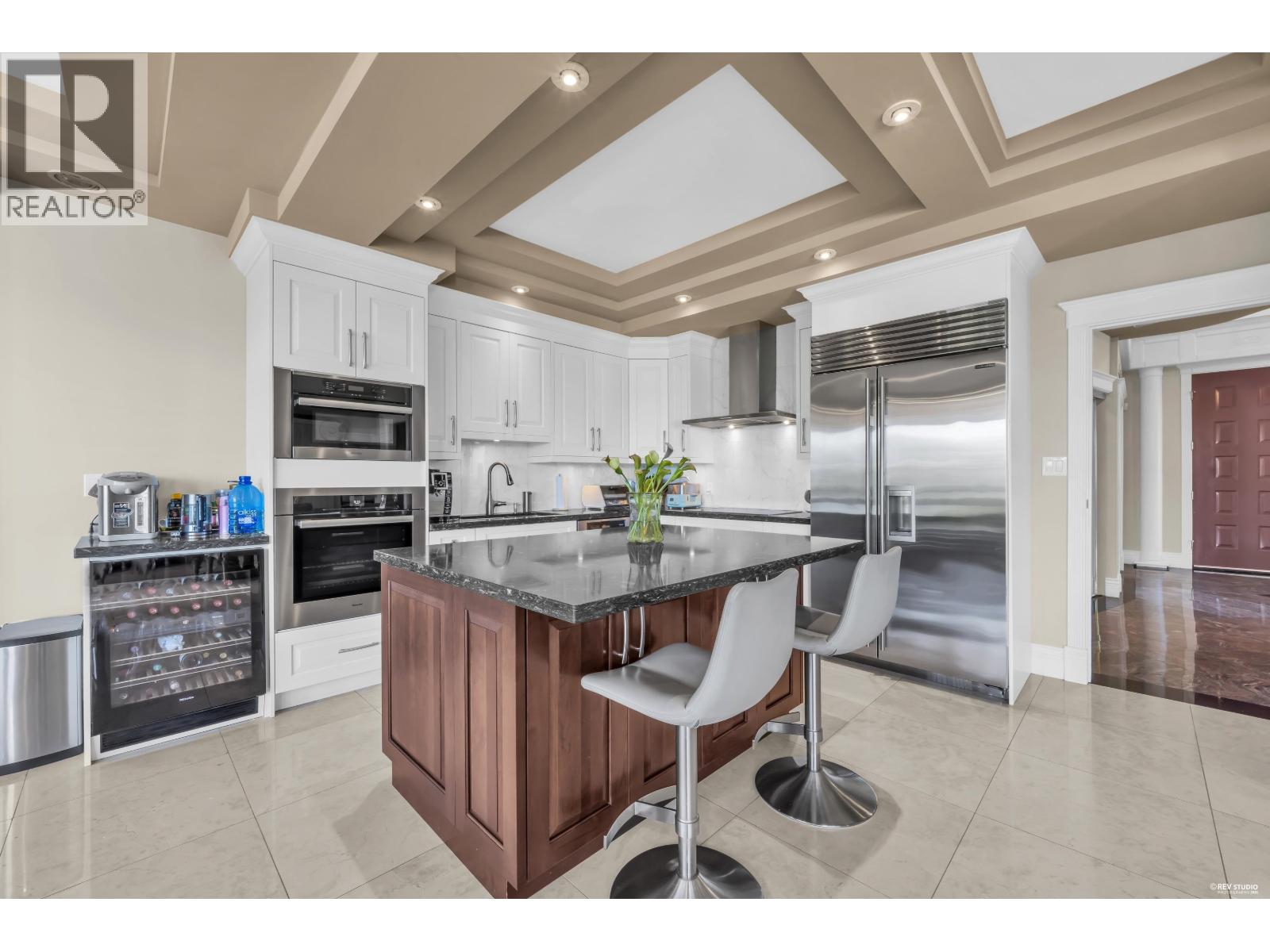 7173 RIDGEVIEW DRIVE, Burnaby