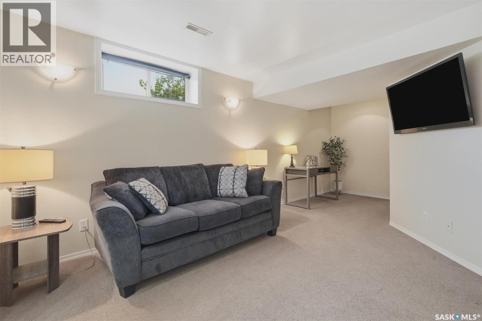 1358 Denham CRESCENT - 29