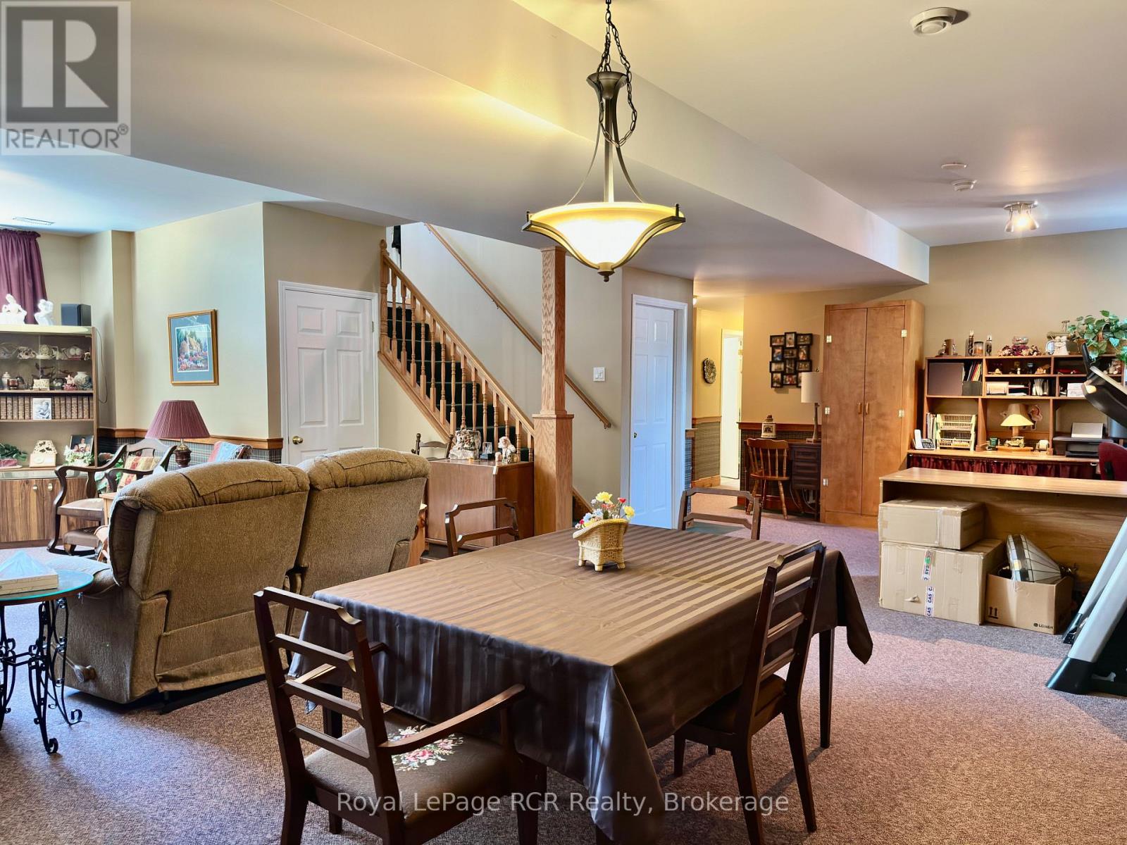 238 4TH STREET CRESCENT - 37