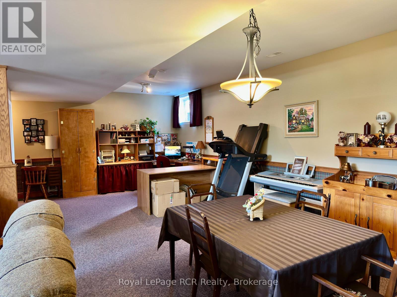 238 4TH STREET CRESCENT - 38