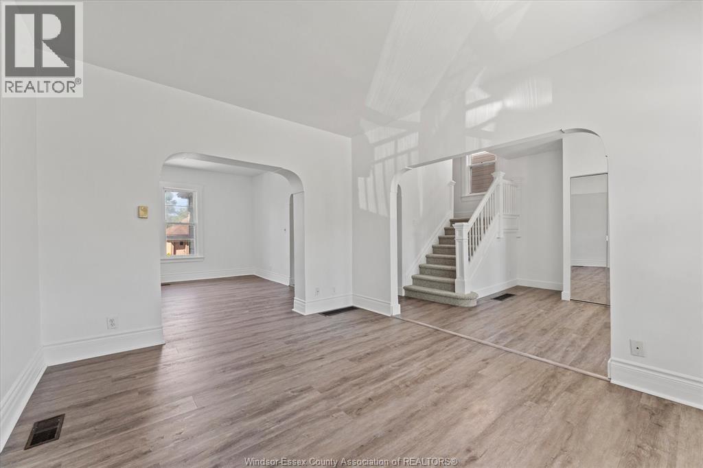855 HALL AVENUE - 9