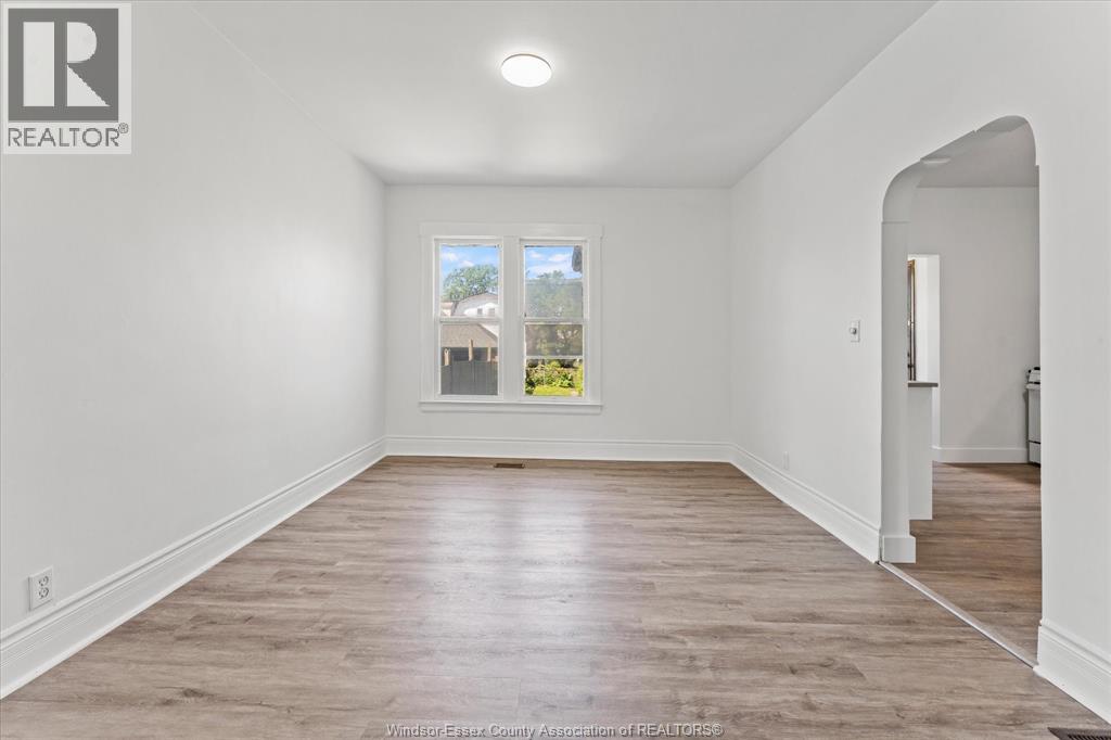 855 HALL AVENUE - 10