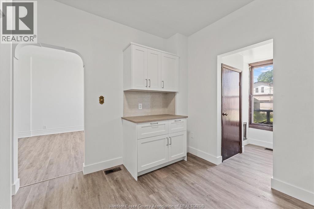 855 HALL AVENUE - 16