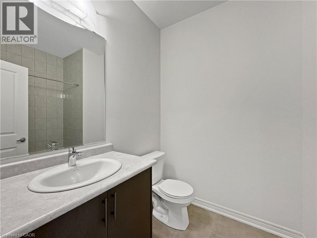 82 GLEDHILL Crescent - 22
