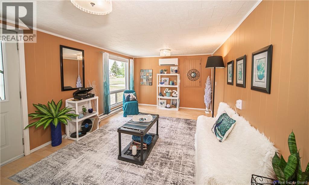 18 Hazelton Road - 14