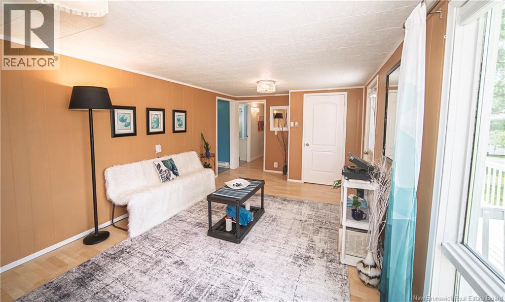 18 Hazelton Road - 16