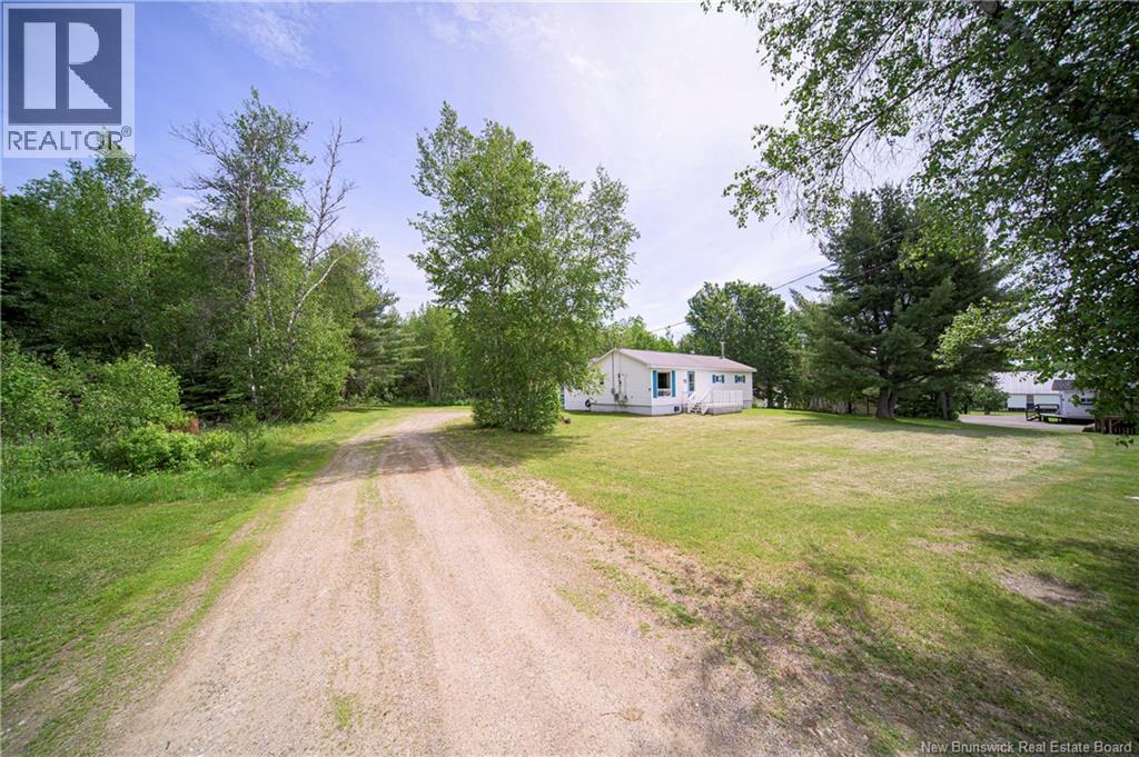 18 Hazelton Road, Doaktown — photo 3