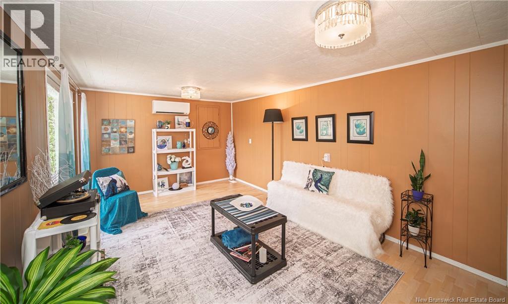 18 Hazelton Road - 30