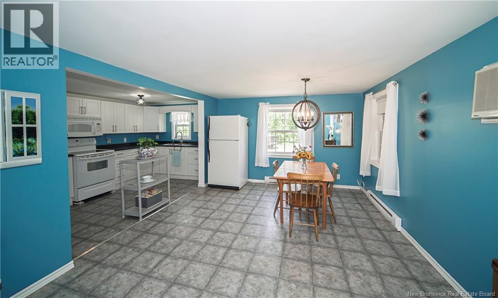 18 Hazelton Road - 4