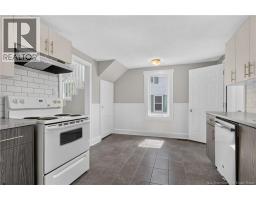 18 Seaman Street, photo 10