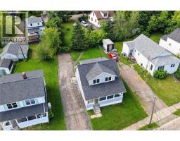 18 Seaman Street, photo 4