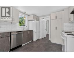 18 Seaman Street, photo 8