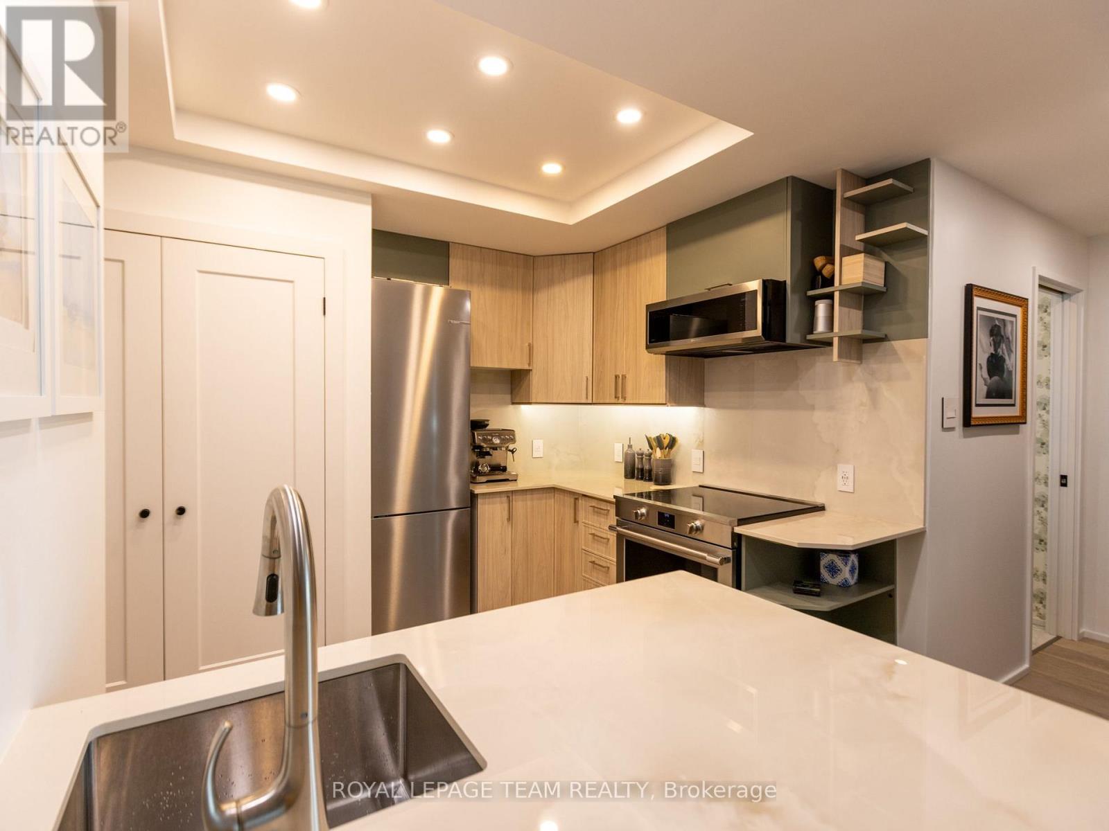 1 Bed, 1 Bath House for Rent in Ottawa – 2 – 15 MURRAY STREET, Ottawa – MLS# X13482296 - Image 21