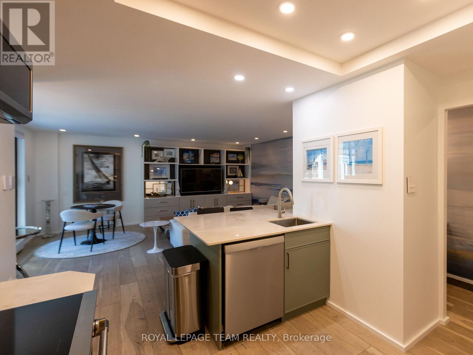1 Bed, 1 Bath House for Rent in Ottawa – 2 – 15 MURRAY STREET, Ottawa – MLS# X13482296 - Image 23