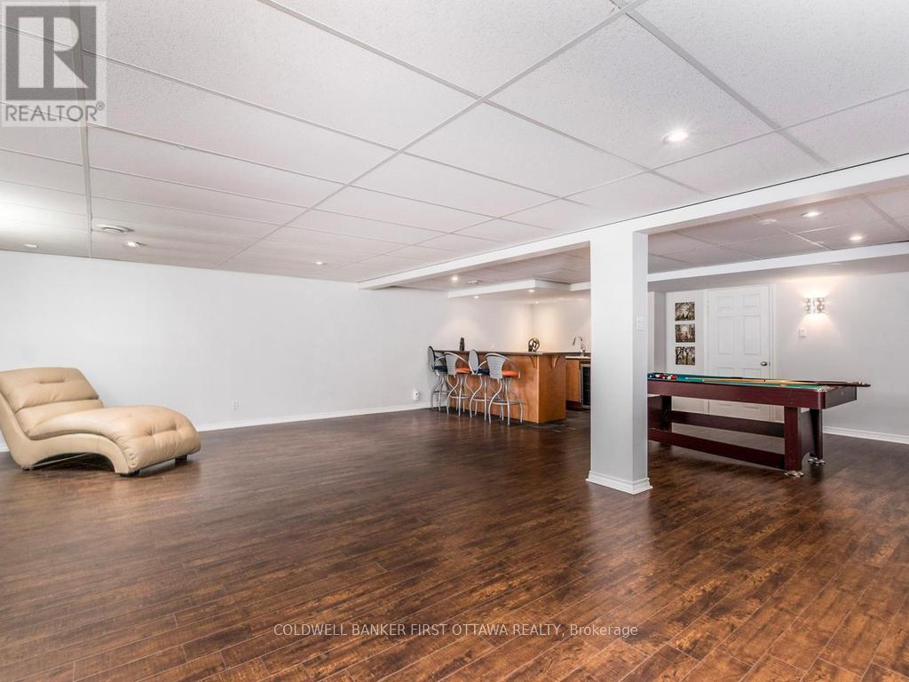1134 STITTSVILLE MAIN STREET - 30