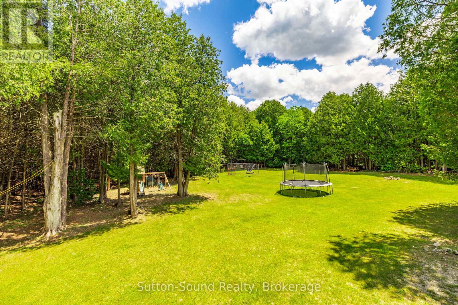 395685 CONCESSION 2 CONCESSION - 32